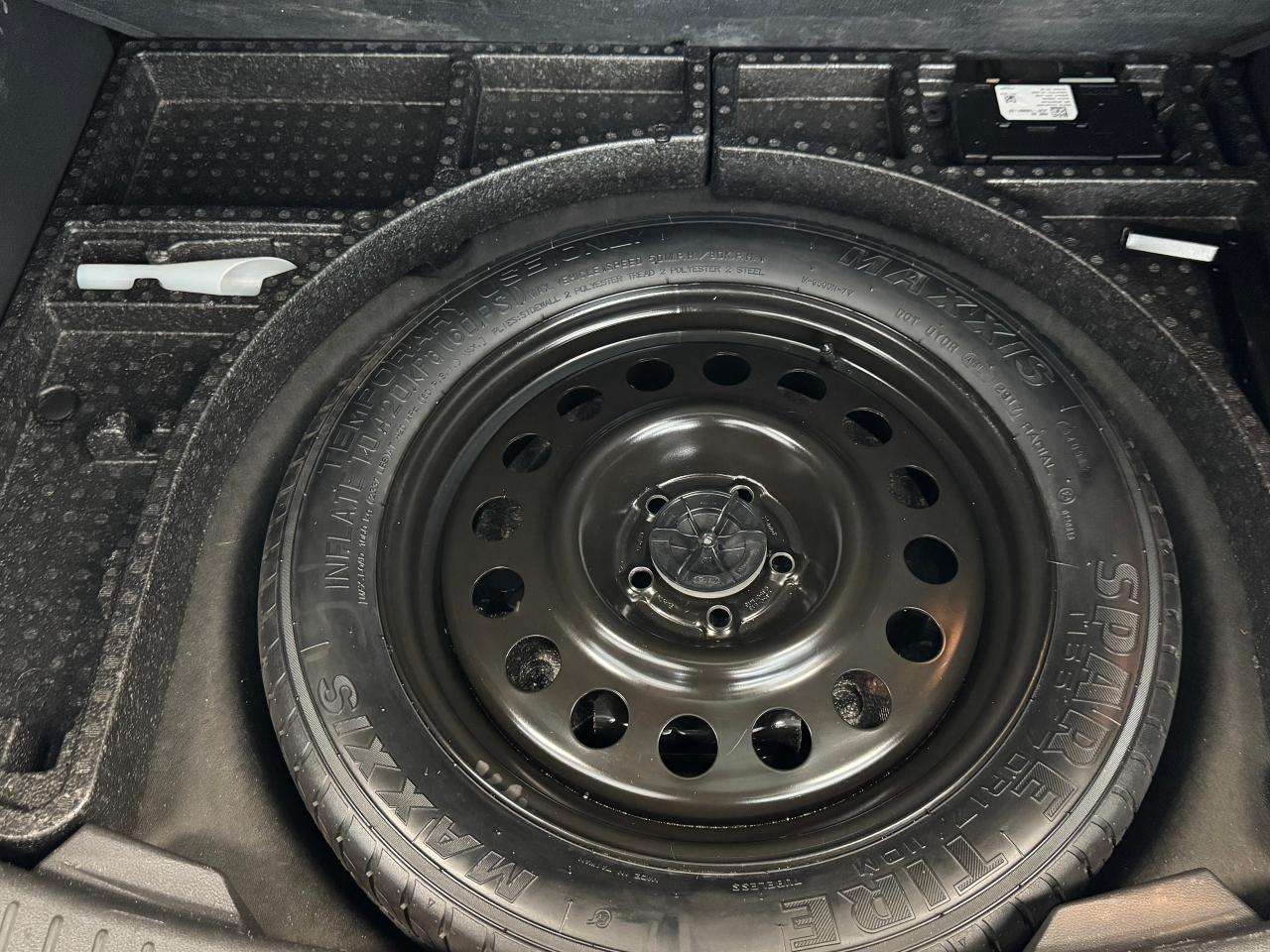 2018 Ford Escape SEL 4WD+Leather+Roof+ApplePlay+GPS+CLEAN CARFAX Photo55