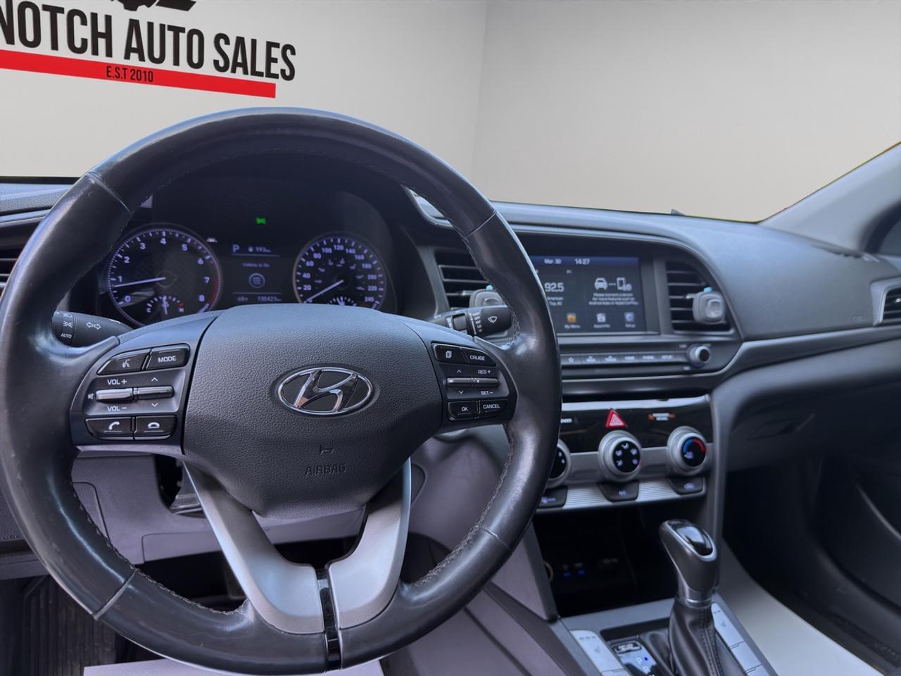2020 Hyundai Elantra Limited Photo