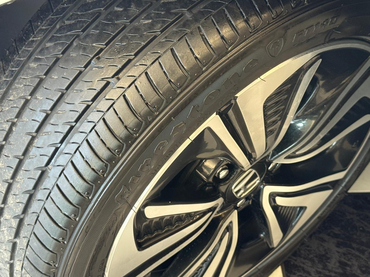 2016 Honda Civic EX-T+Camera+Adaptive Cruise+ACCIDENT FREE Photo5