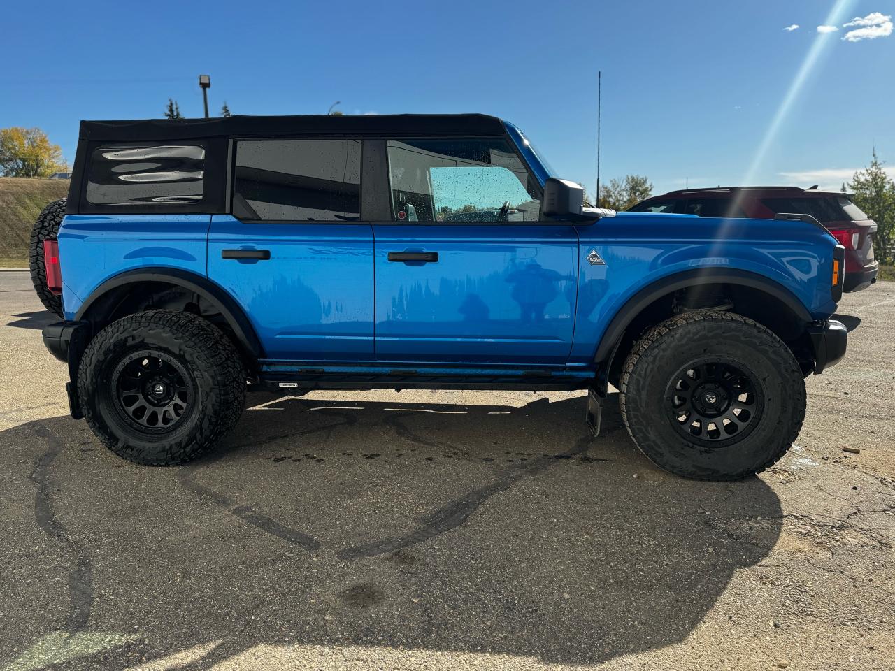 2022 Ford Bronco Black Diamond Photo5