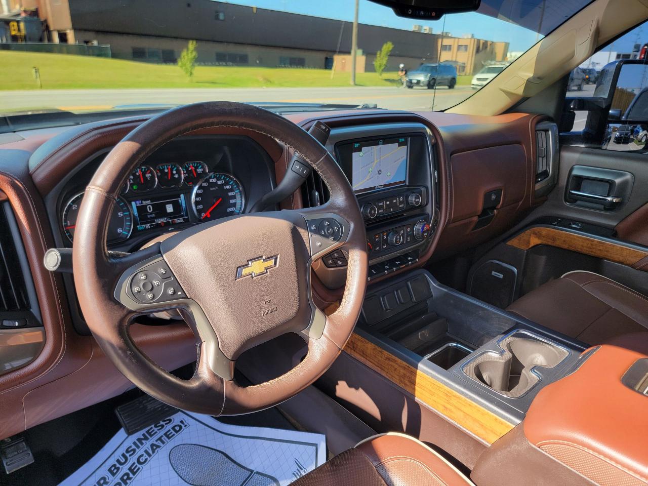 2017 Chevrolet Silverado 1500 High Country - Photo #10