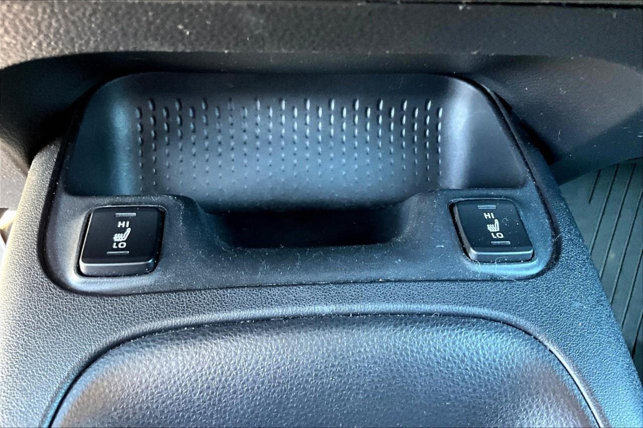 2020 Toyota Corolla L Photo