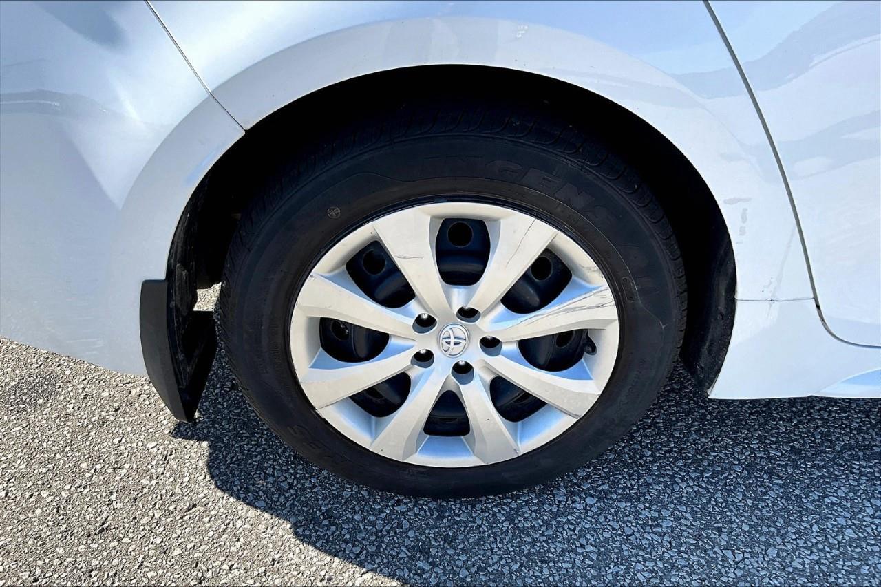 2020 Toyota Corolla L Photo