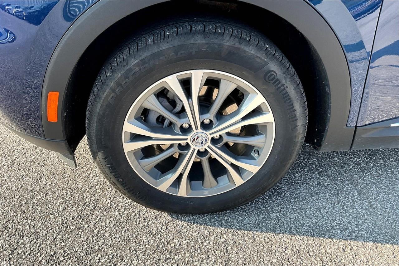 2023 Buick Envision Preferred Photo