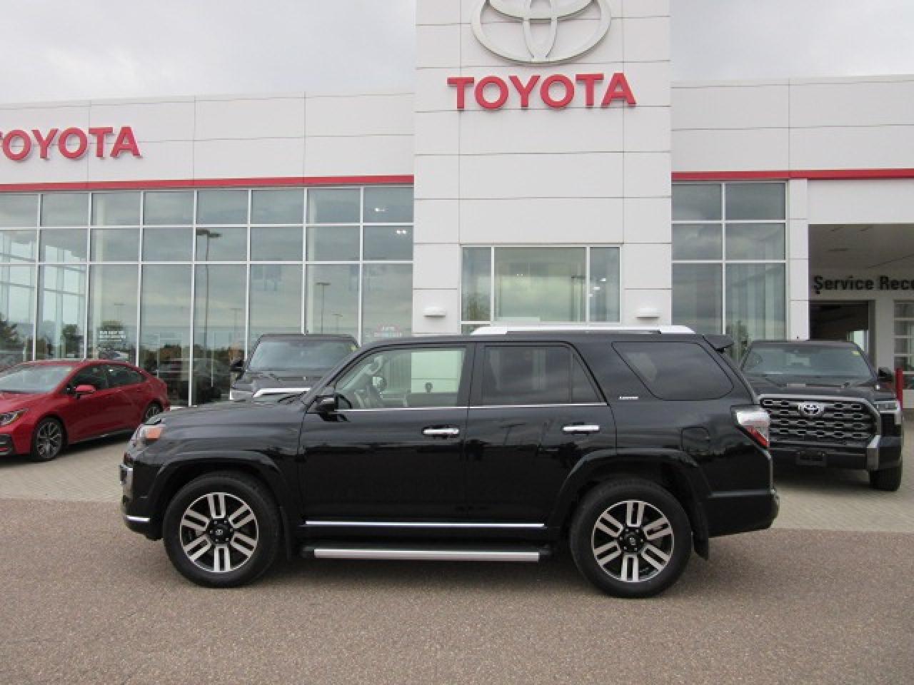 2022 Toyota 4Runner BASE Photo1