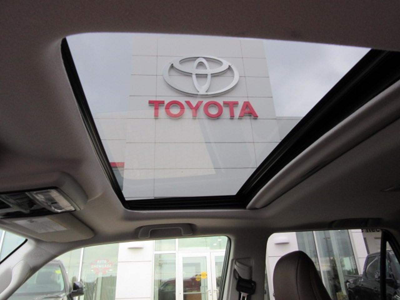 2022 Toyota 4Runner BASE Photo