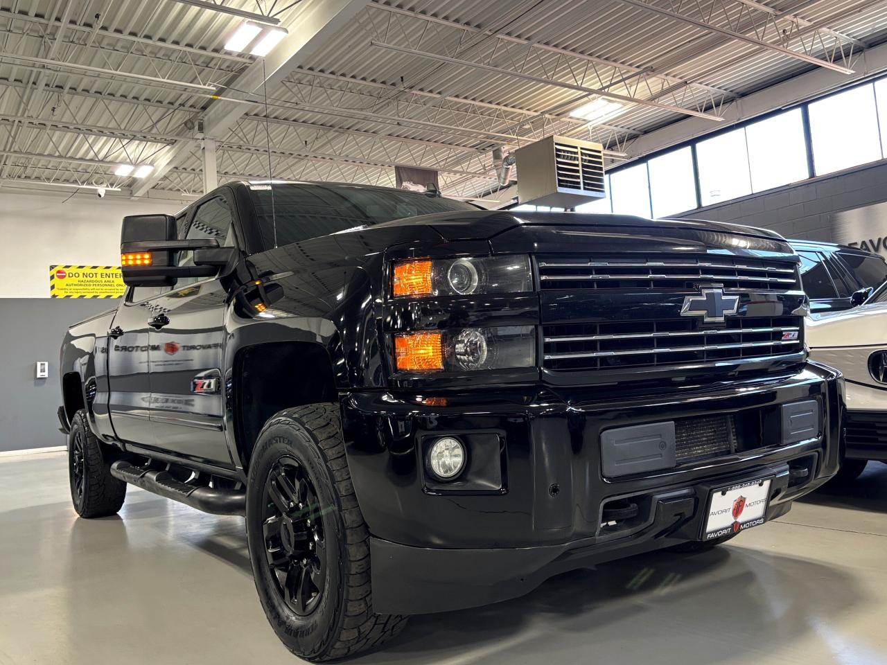 2016 Chevrolet Silverado 2500 HD LT|DURAMAX|AWD|CREW|NAV|BOSE|LEATHER|6SEATER|+++ - Photo #2