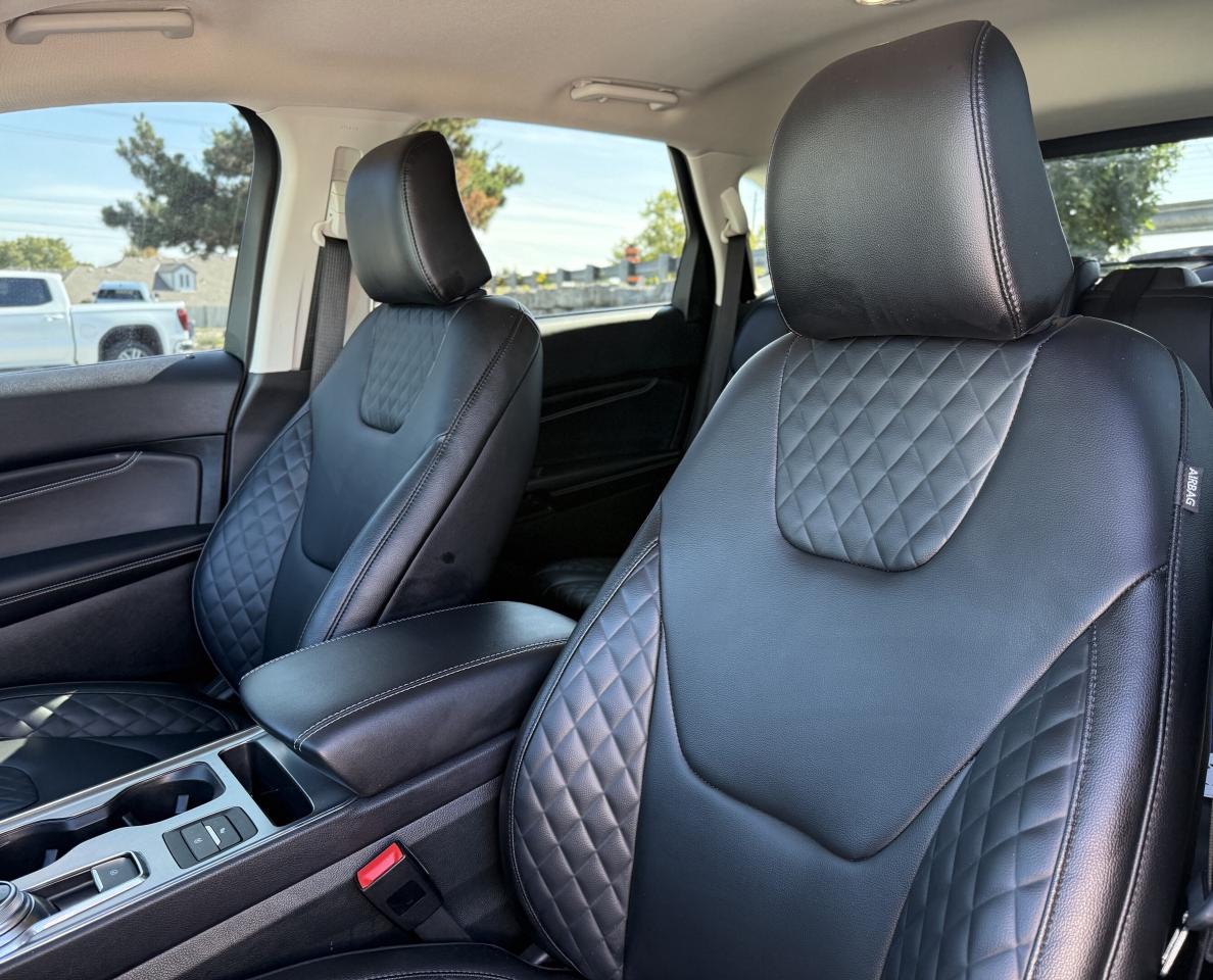 2024 Ford Edge Titanium AWD | BLUETOOTH | REMOTE START | Photo
