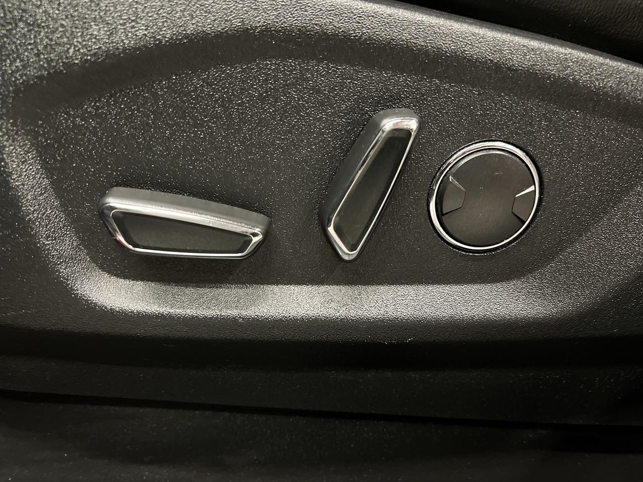 2019 Ford Edge ST AWD |335HP ECOBOOST |COOLED LEATHER | PANO ROOF Photo
