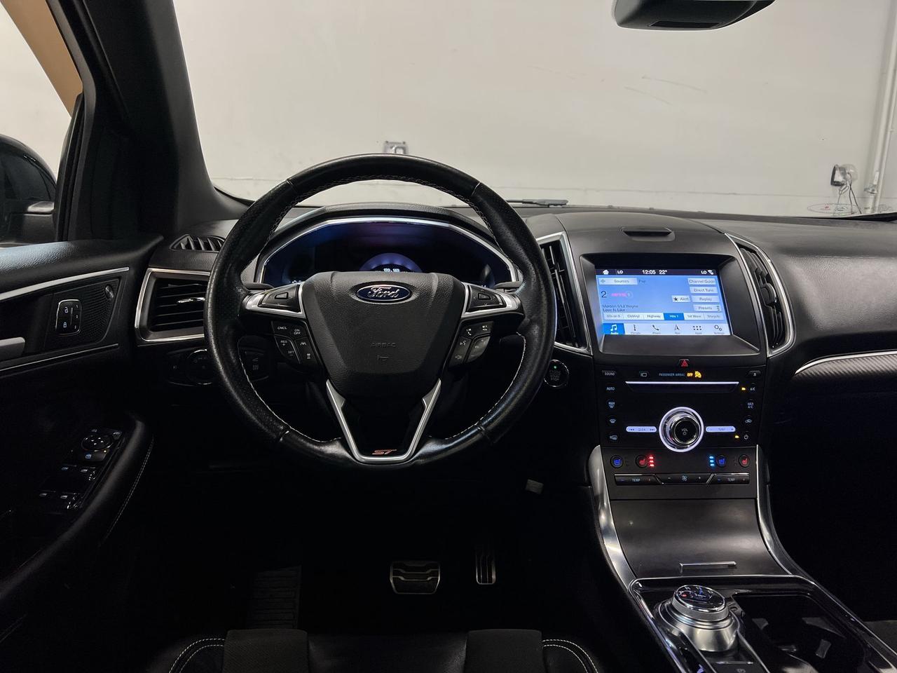 2019 Ford Edge ST AWD |335HP ECOBOOST |COOLED LEATHER | PANO ROOF Photo