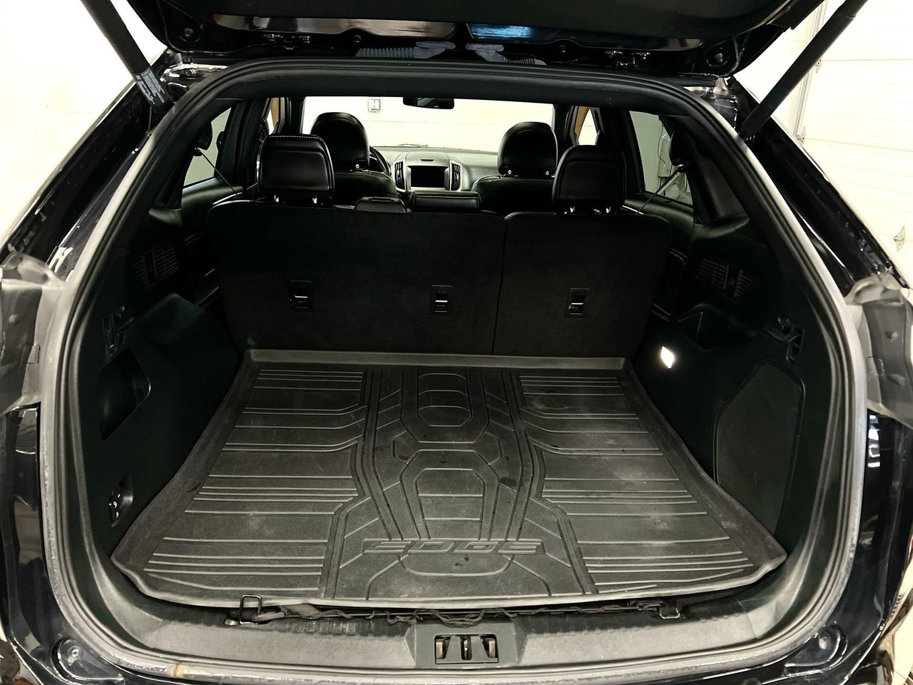 2019 Ford Edge ST AWD |335HP ECOBOOST |COOLED LEATHER | PANO ROOF Photo