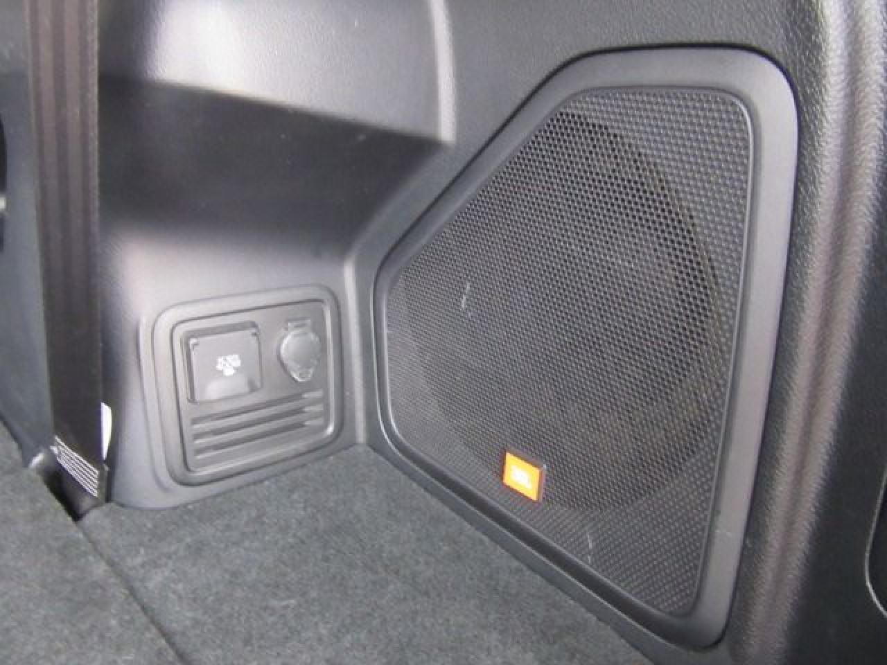 2022 Toyota 4Runner BASE - Photo #22