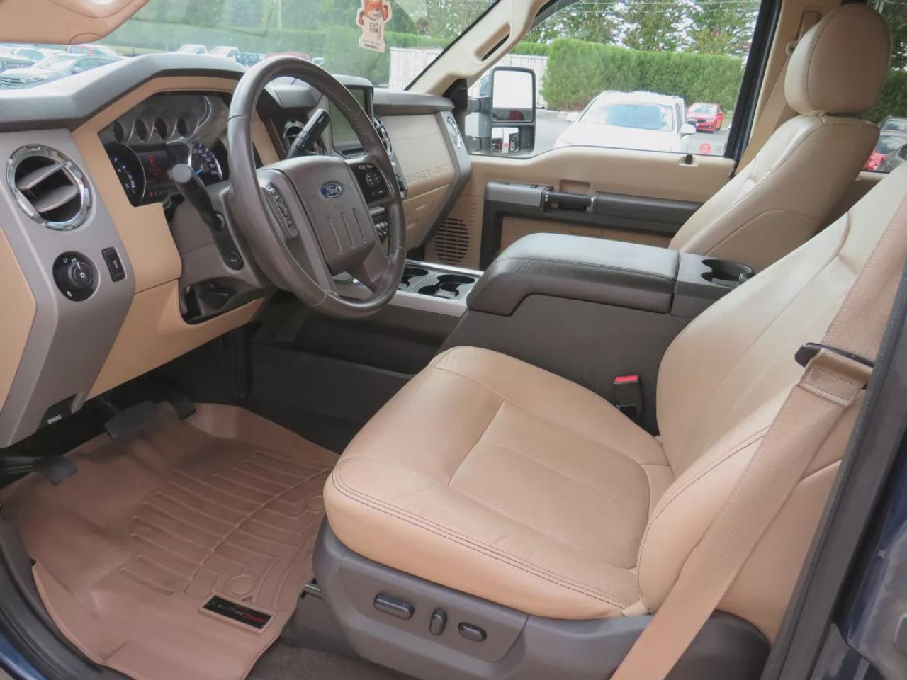 2015 Ford F-250 Super Duty SRW Lariat | Low Km | Safety Certified | Excellent Condition | Diesel | Running Boards | Tow Hitch | Alloy Rims | Leather | Loaded | Heated Seats | Reverse Camera | Cruise Control | Bluetooth Photo3