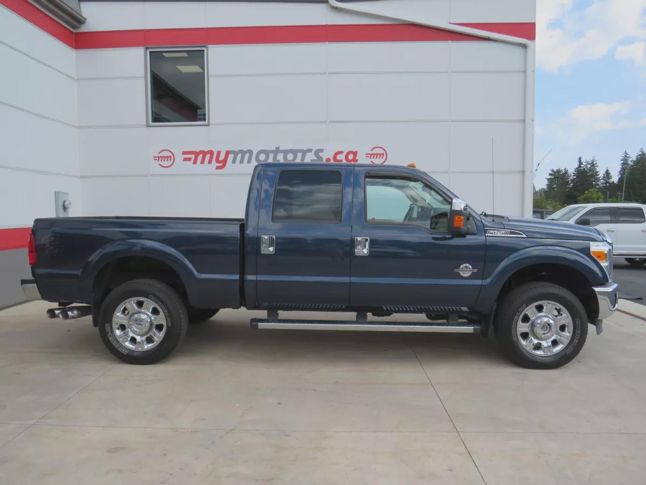 2015 Ford F-250 Super Duty SRW Lariat | Low Km | Safety Certified | Excellent Condition | Diesel | Running Boards | Tow Hitch | Alloy Rims | Leather | Loaded | Heated Seats | Reverse Camera | Cruise Control | Bluetooth Photo