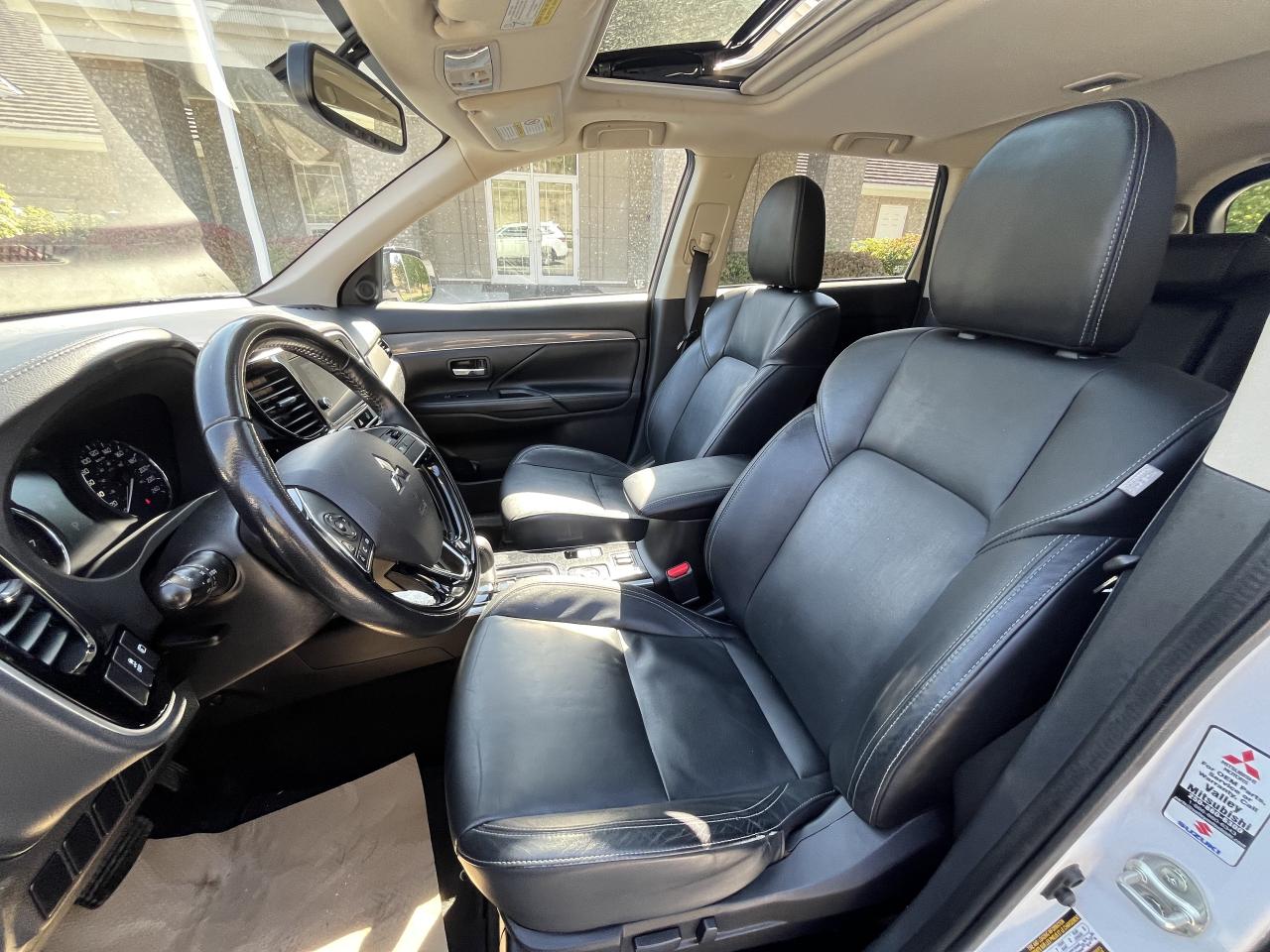 2019 Mitsubishi Outlander ES AWC - Photo #8