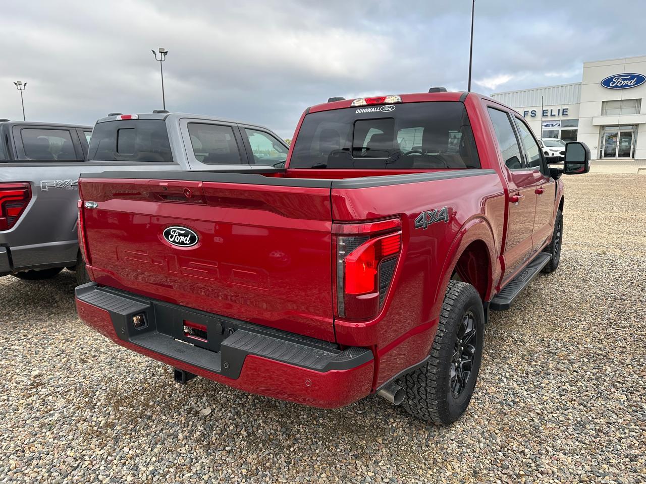 2025 Ford F-150 XLT 4WD SuperCrew 5.5' Box 302A Photo3