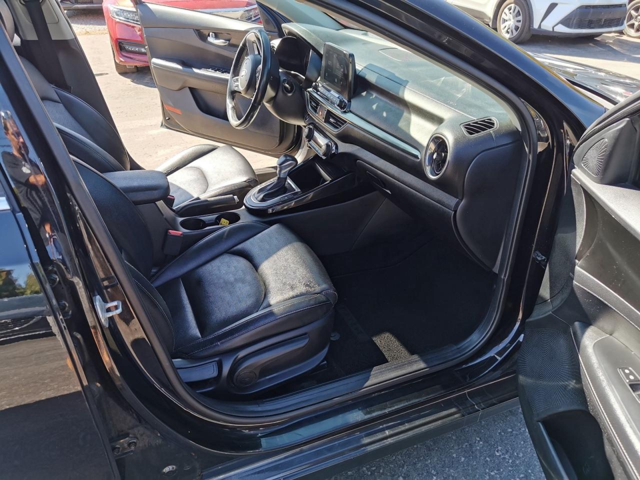 2019 Kia Forte EX - Photo #24