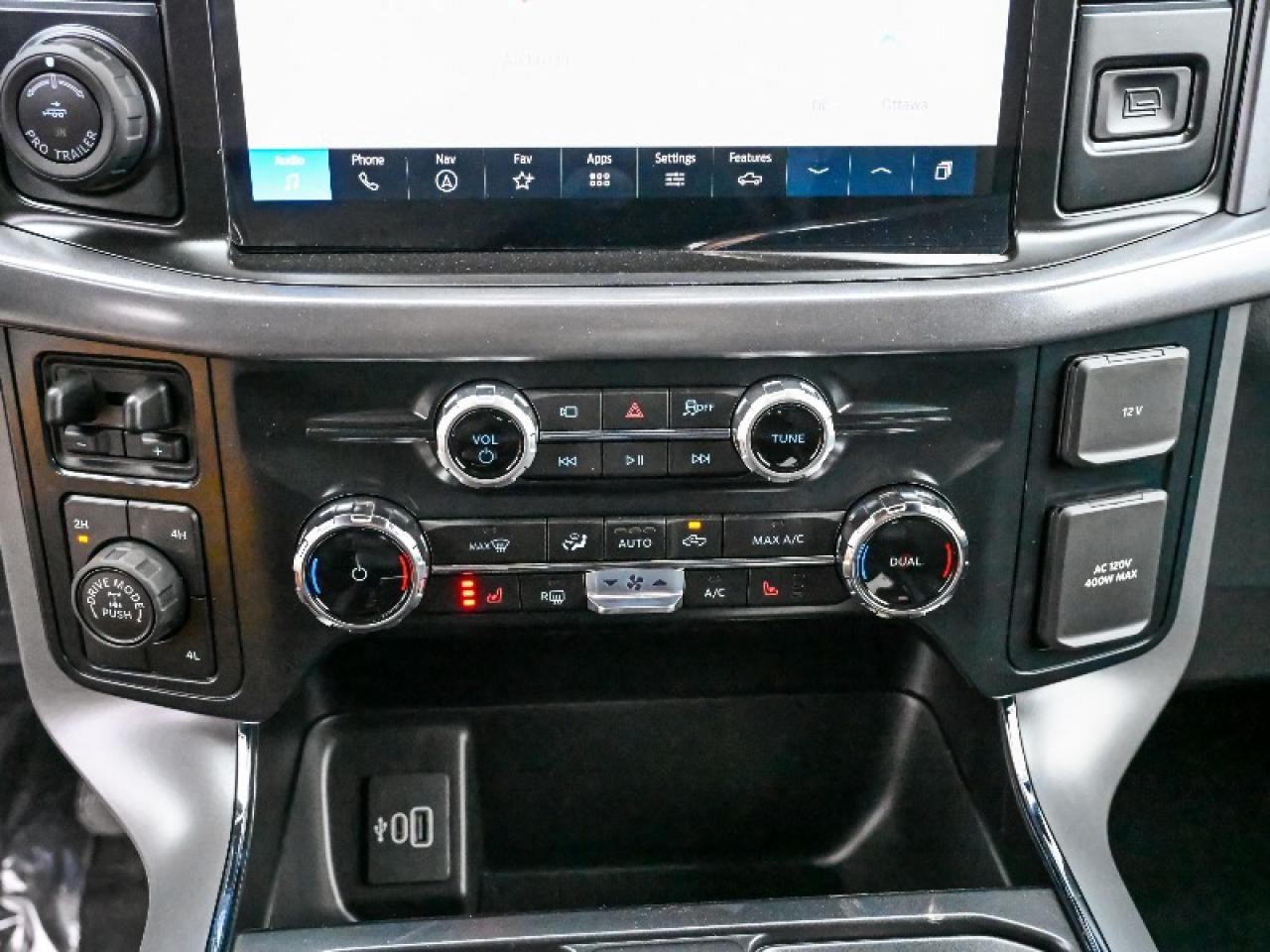 2025 Ford F-150 XLT Photo