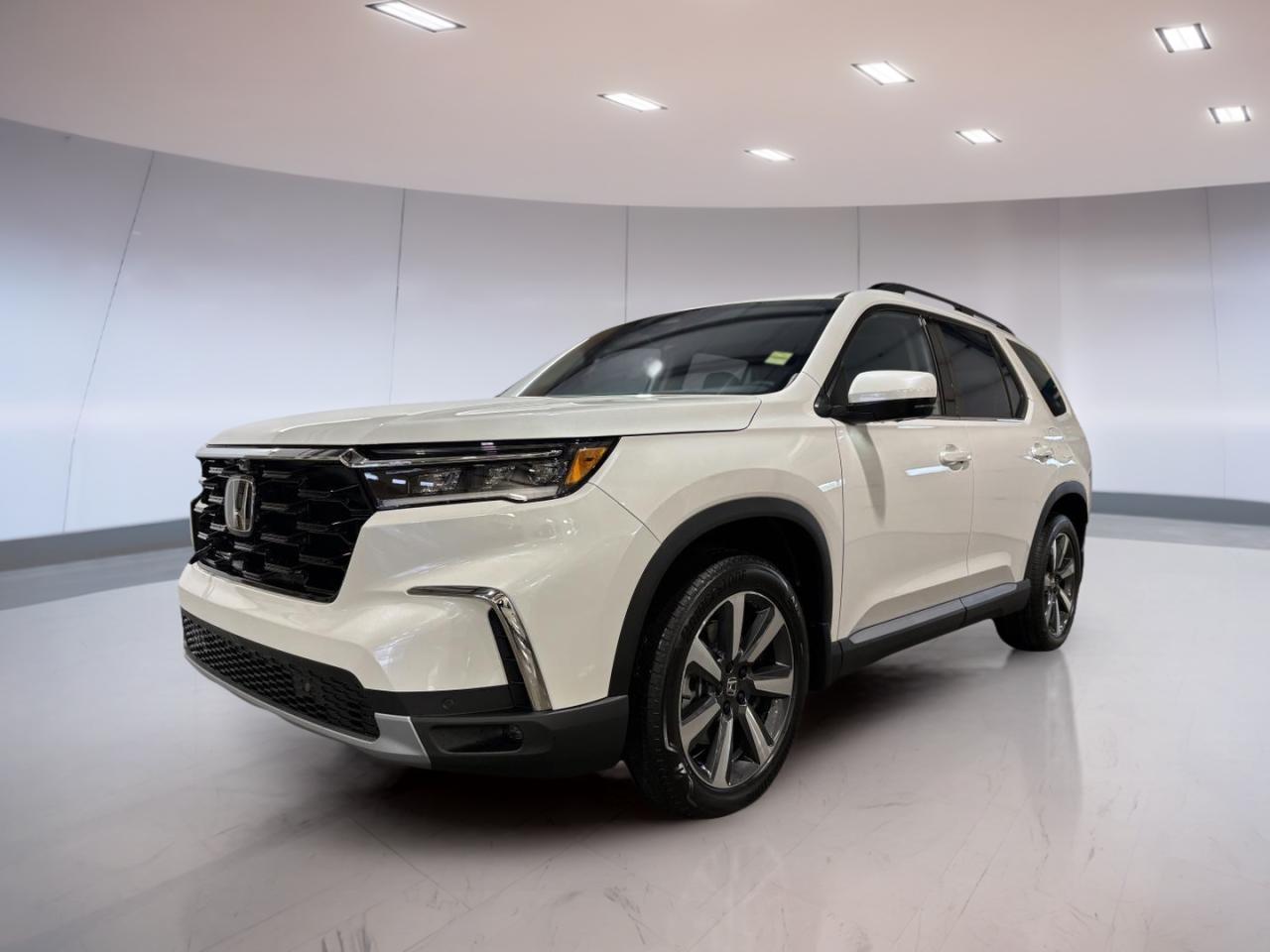 New 2025 Honda Pilot Touring for sale in Moose Jaw, SK