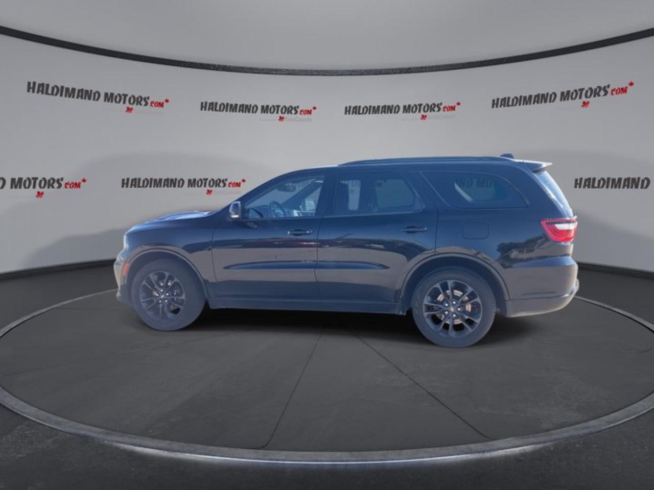 2022 Dodge Durango GT  Premium AWD | Blacktop Package Photo4