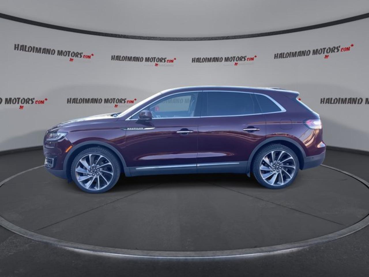 2019 Lincoln Nautilus Reserve AWD | Remote Start | Heated Seats Photo4