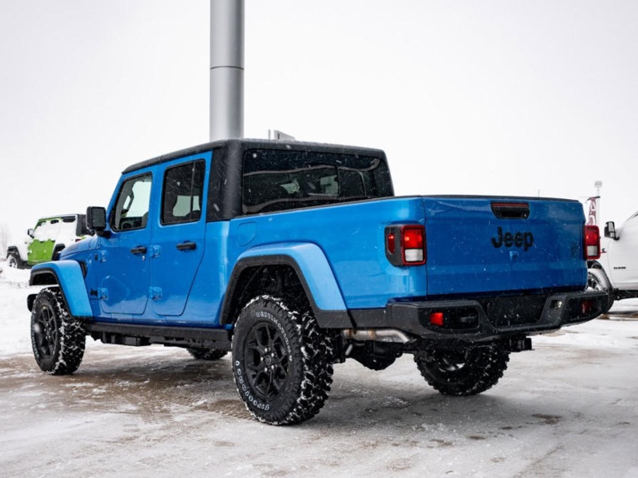2026 Jeep Gladiator Willys Photo