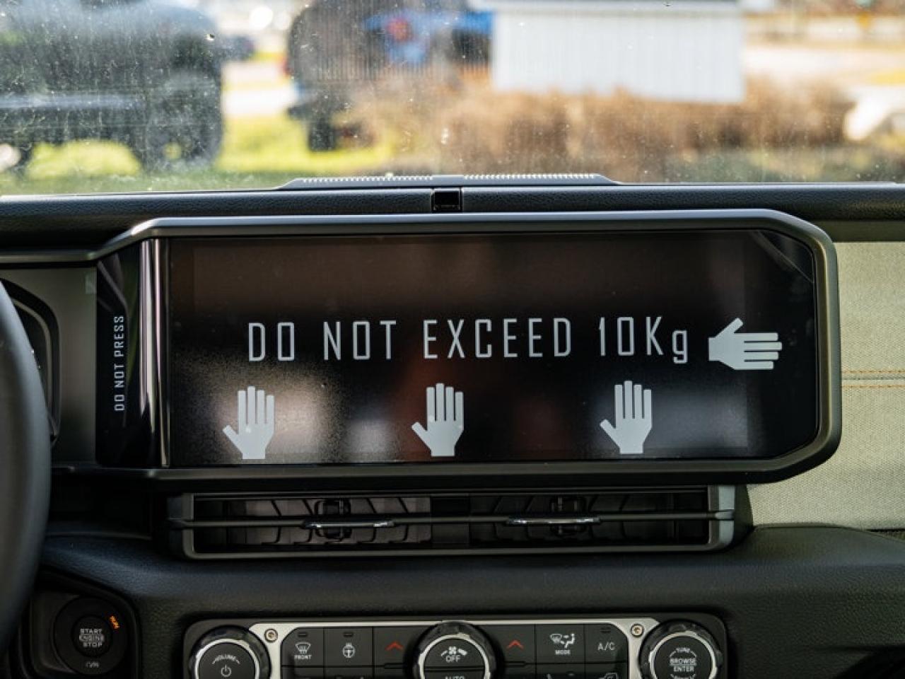 2026 Jeep Gladiator Willys Photo