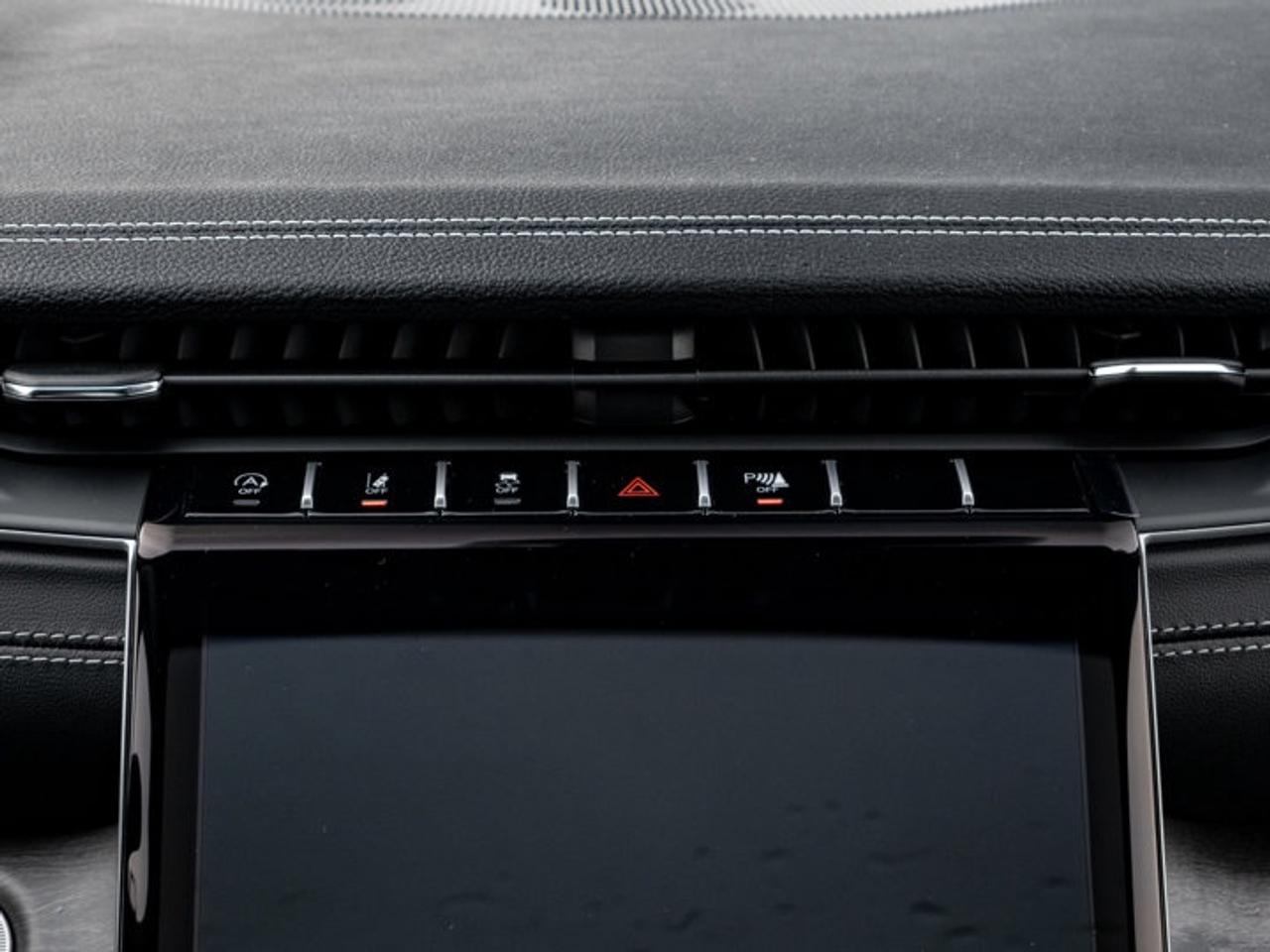 2025 Jeep Grand Cherokee Limited Photo