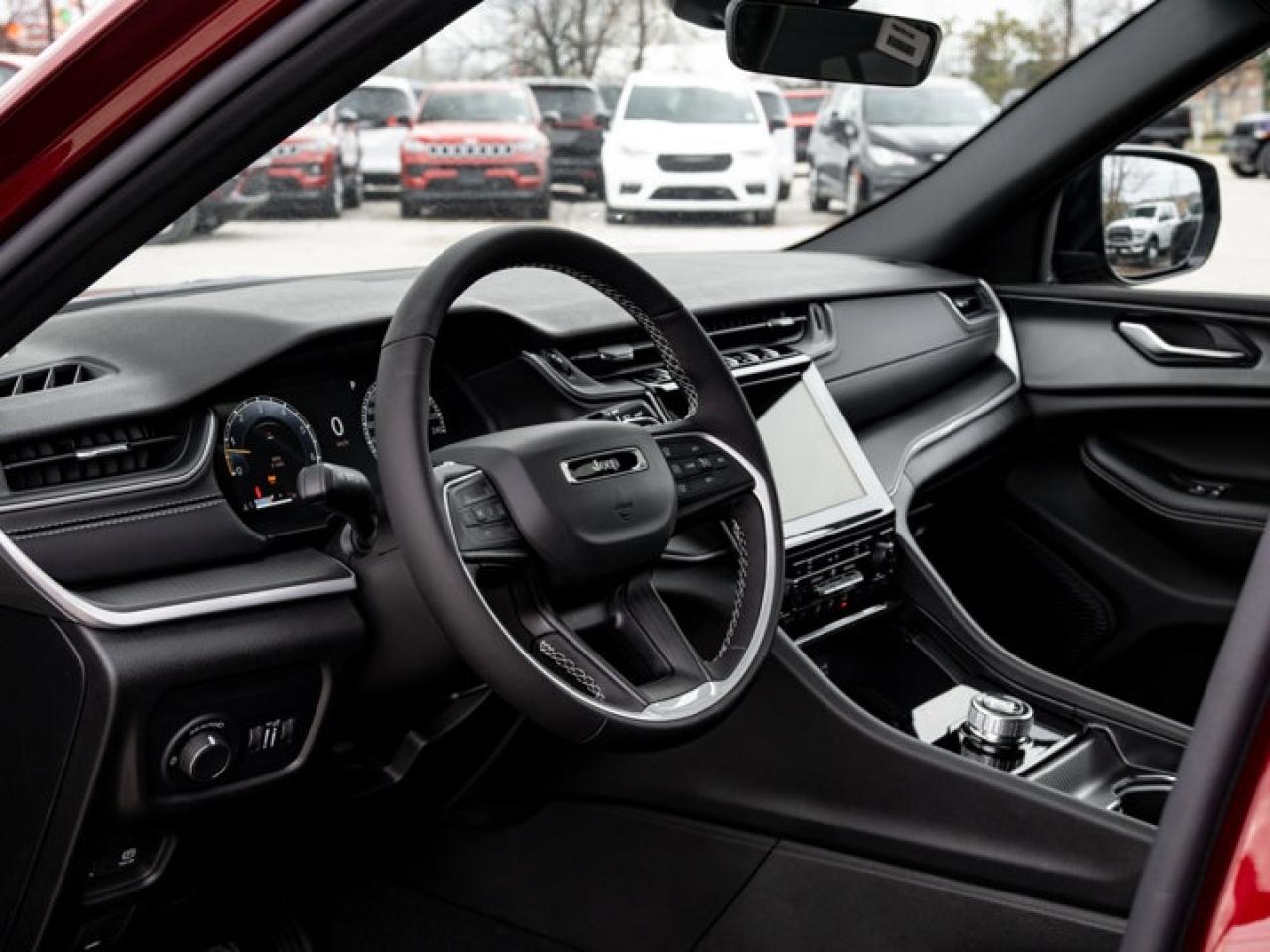 2025 Jeep Grand Cherokee Limited Photo