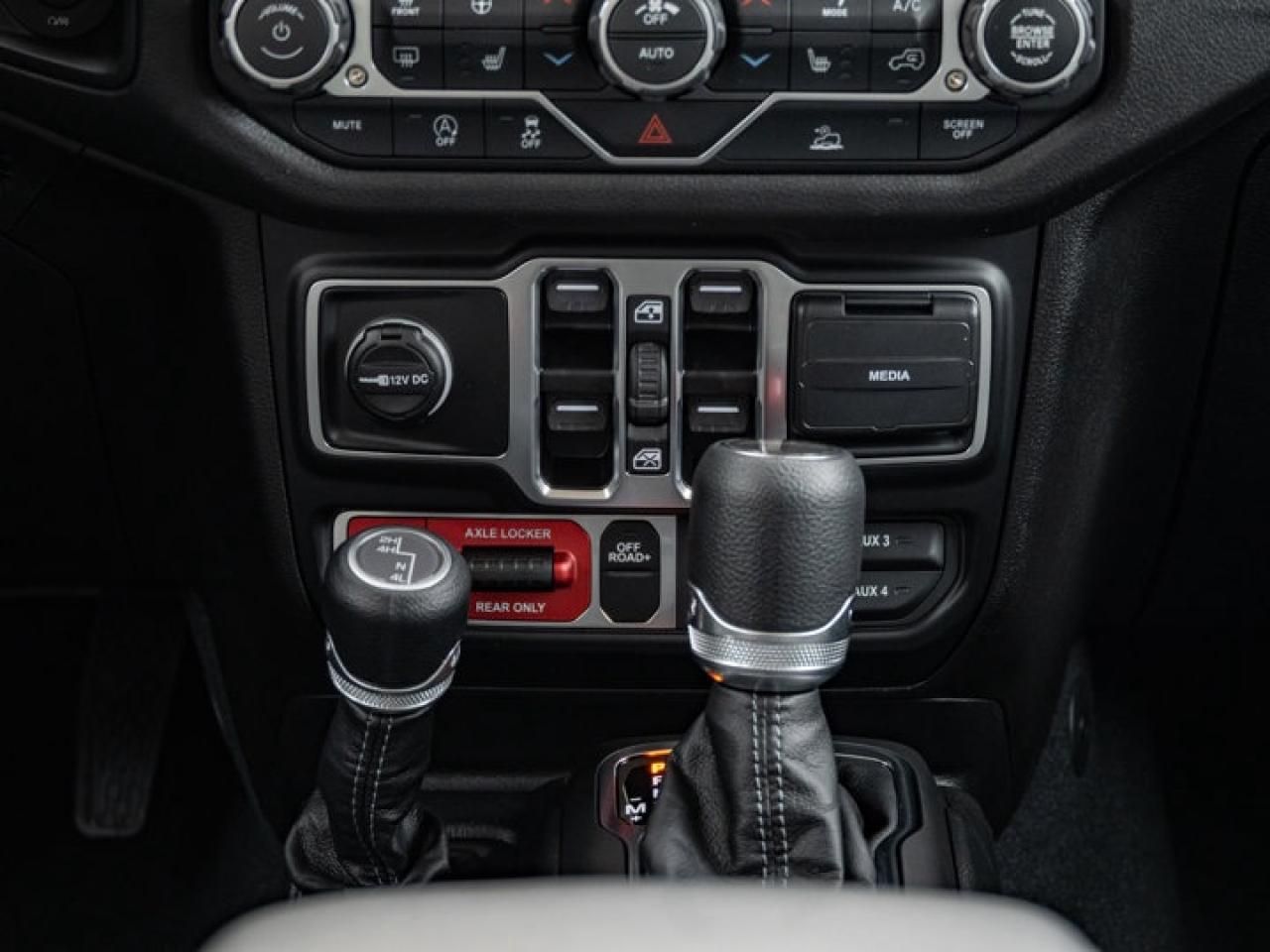 2026 Jeep Gladiator Willys Photo