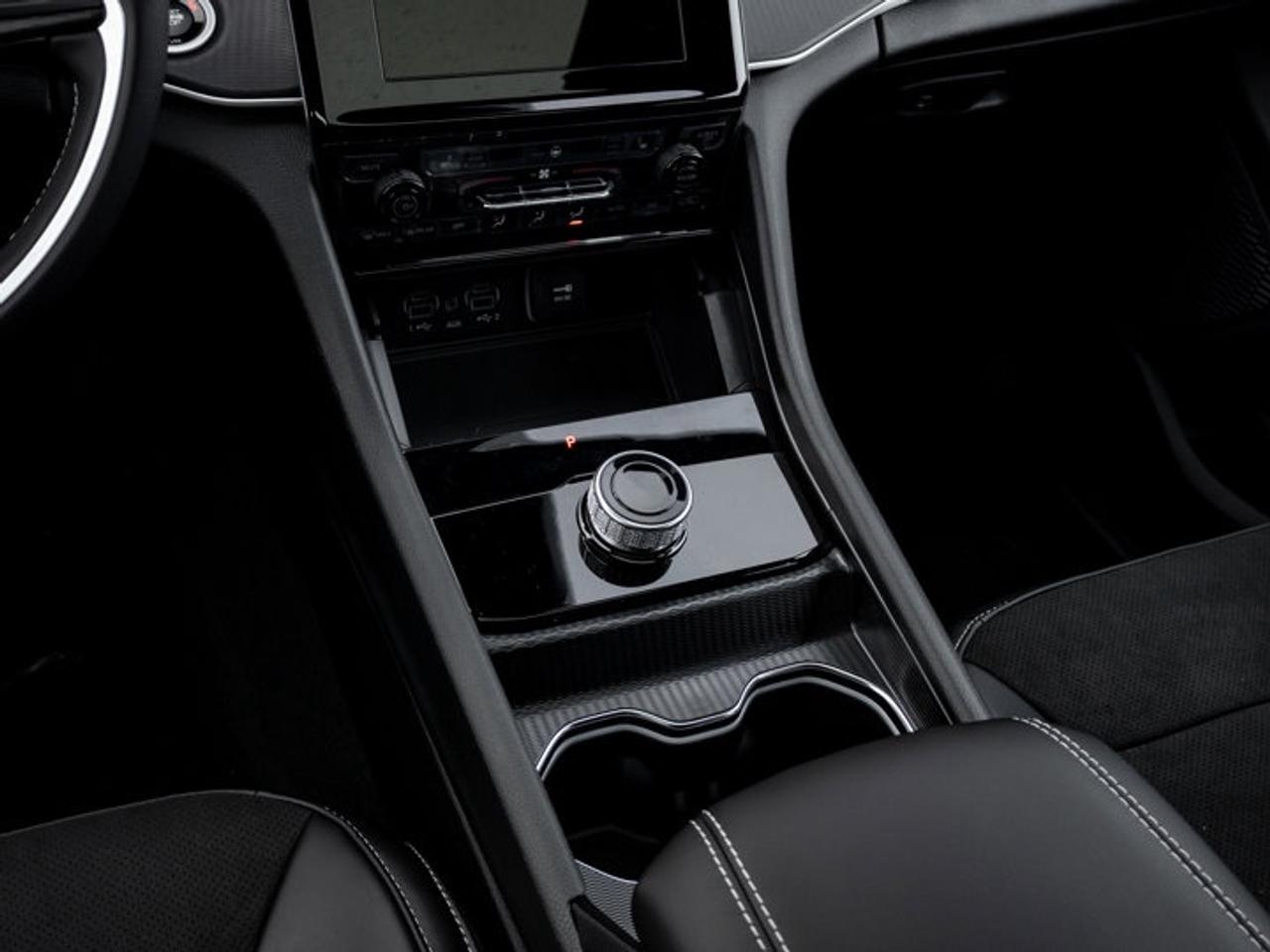 2025 Jeep Grand Cherokee Altitude Photo