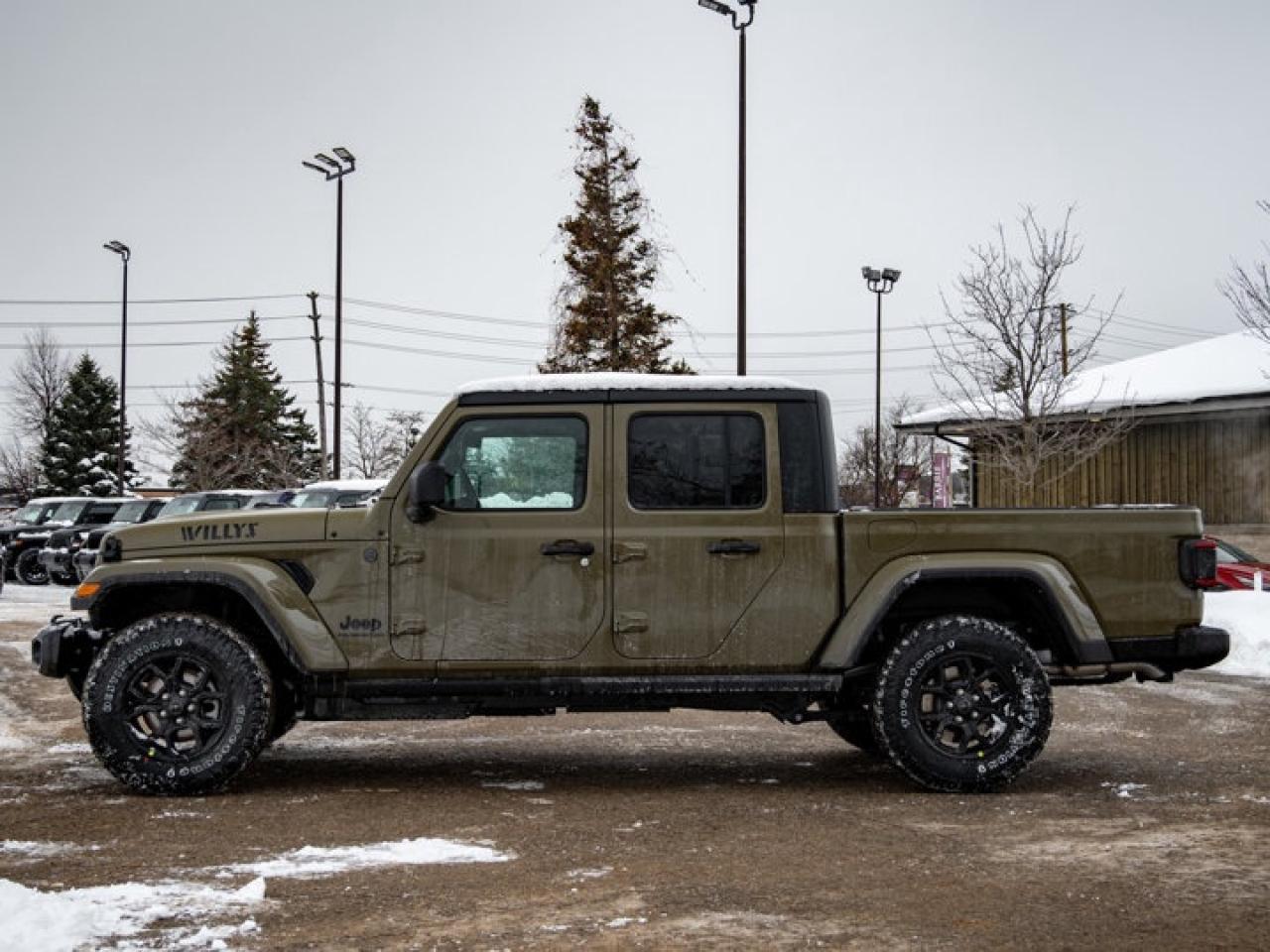 2026 Jeep Gladiator Willys Photo4