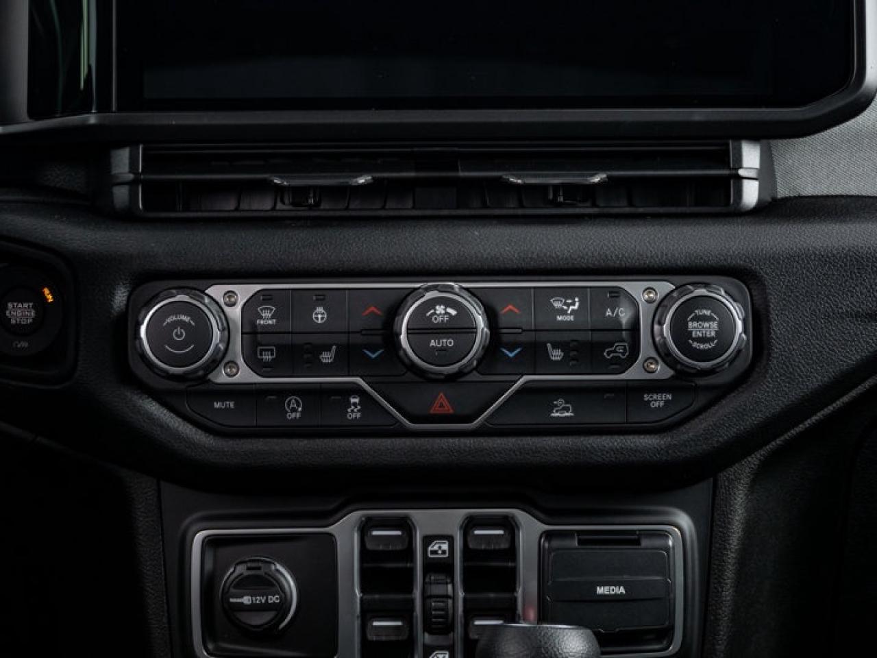 2026 Jeep Gladiator Willys Photo