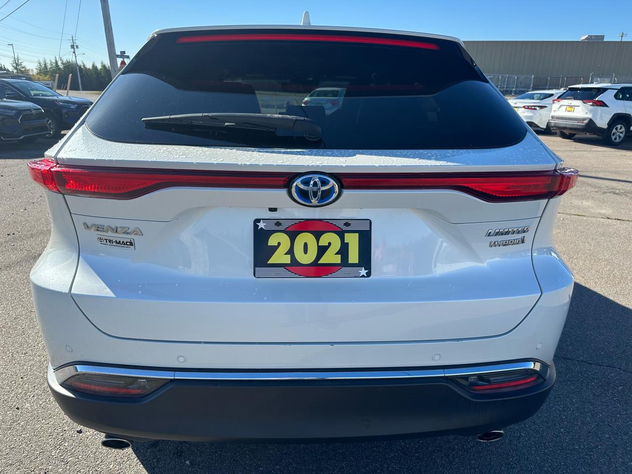 2021 Toyota Venza LIMITED AWD Photo