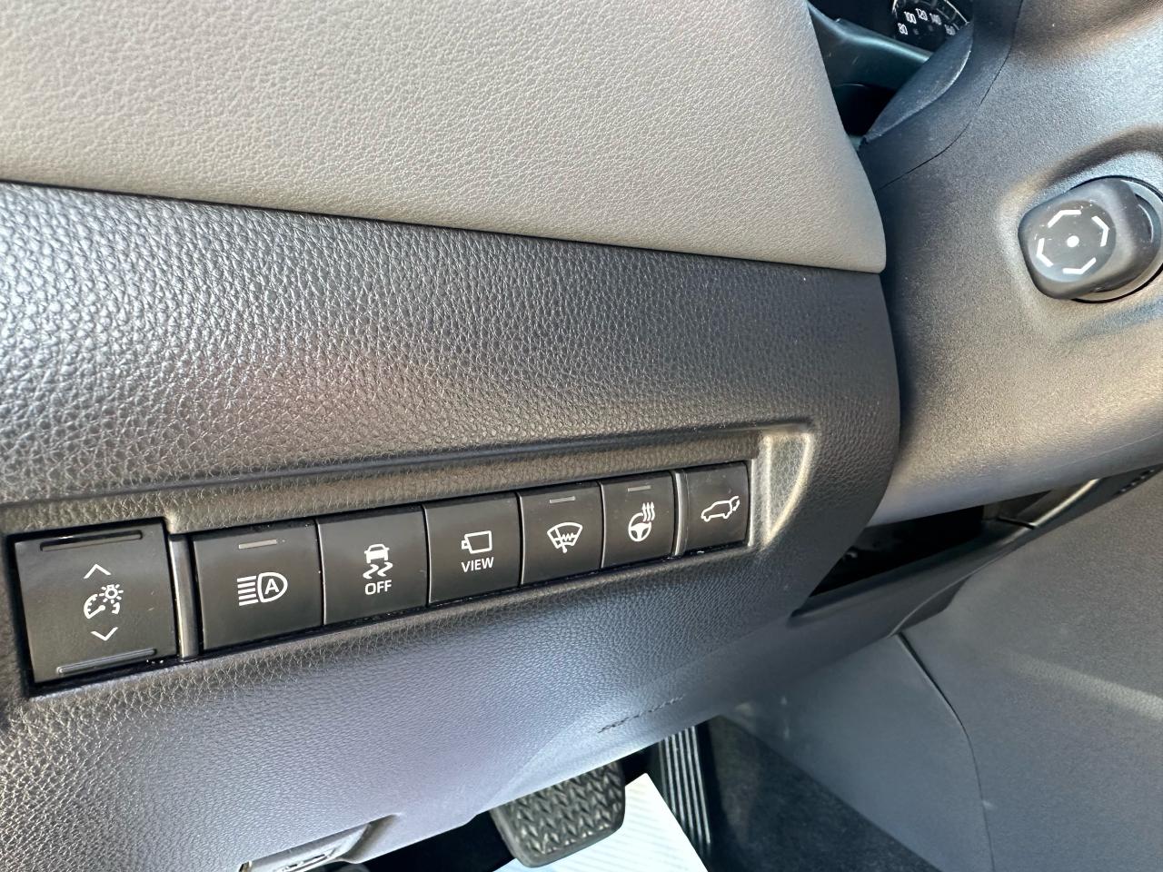 2021 Toyota Venza LIMITED AWD Photo