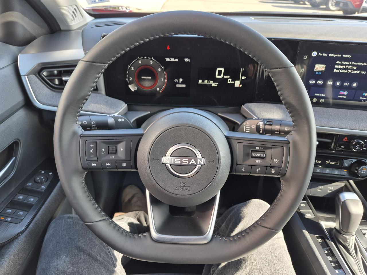 2026 Nissan Kicks SV FWD Photo22