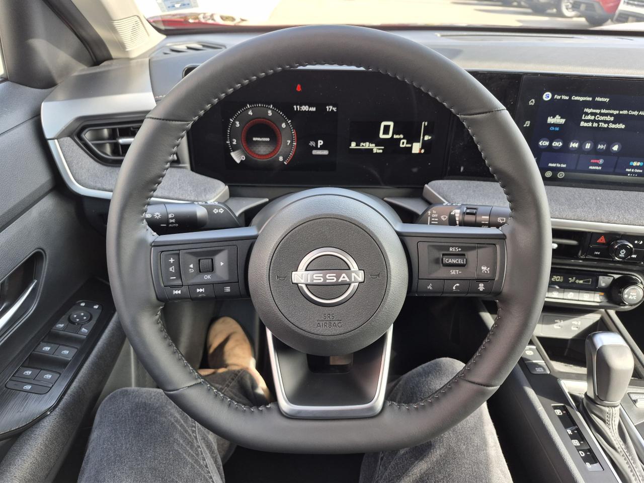 2026 Nissan Kicks SV FWD Photo23
