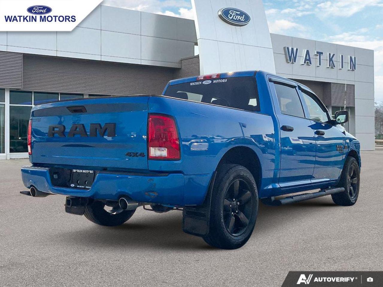 2021 RAM 1500 Classic EXPRESS CREW CAB 4X4 TRADESMAN Photo29