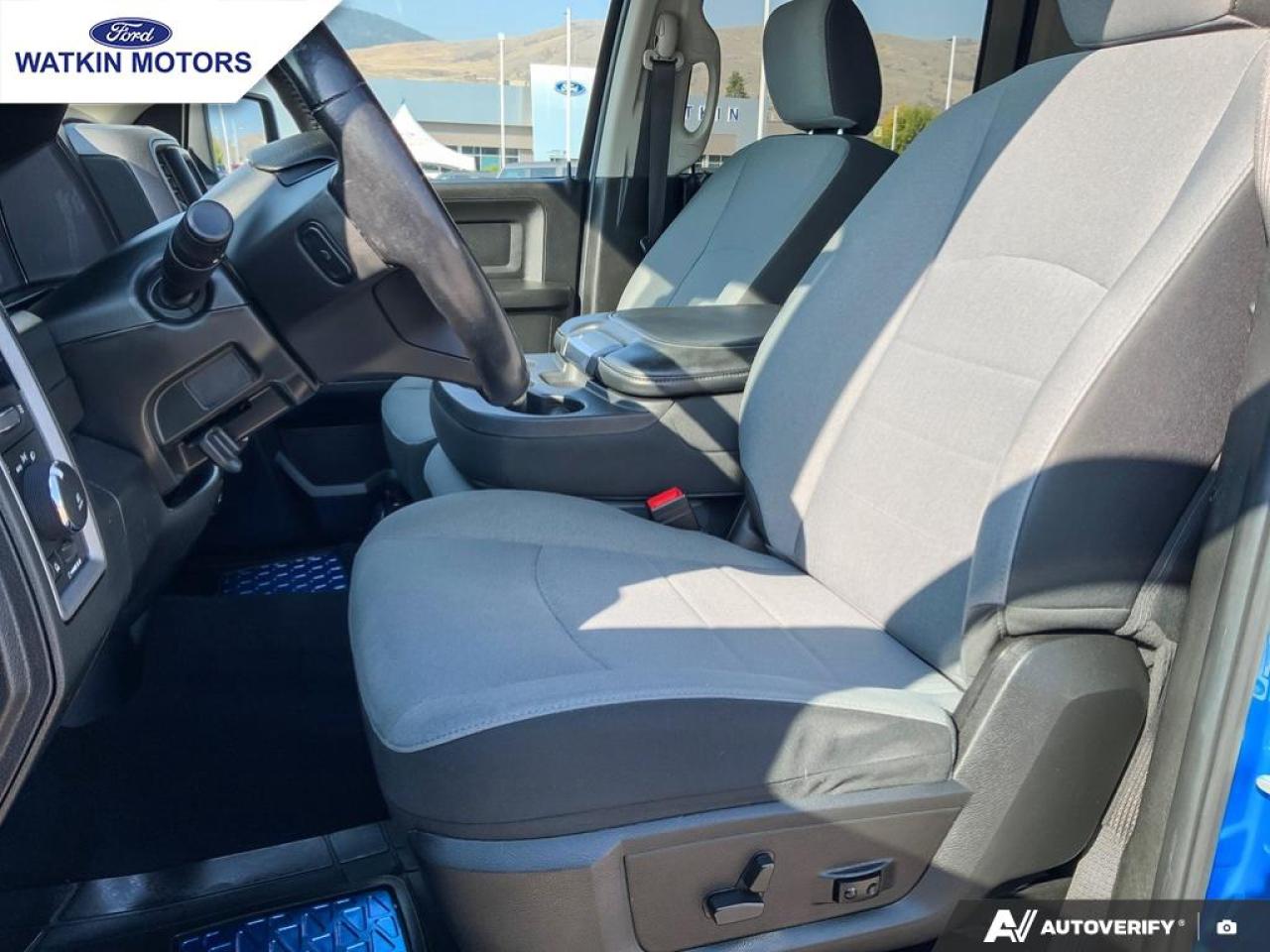 2021 RAM 1500 Classic EXPRESS CREW CAB 4X4 TRADESMAN Photo22