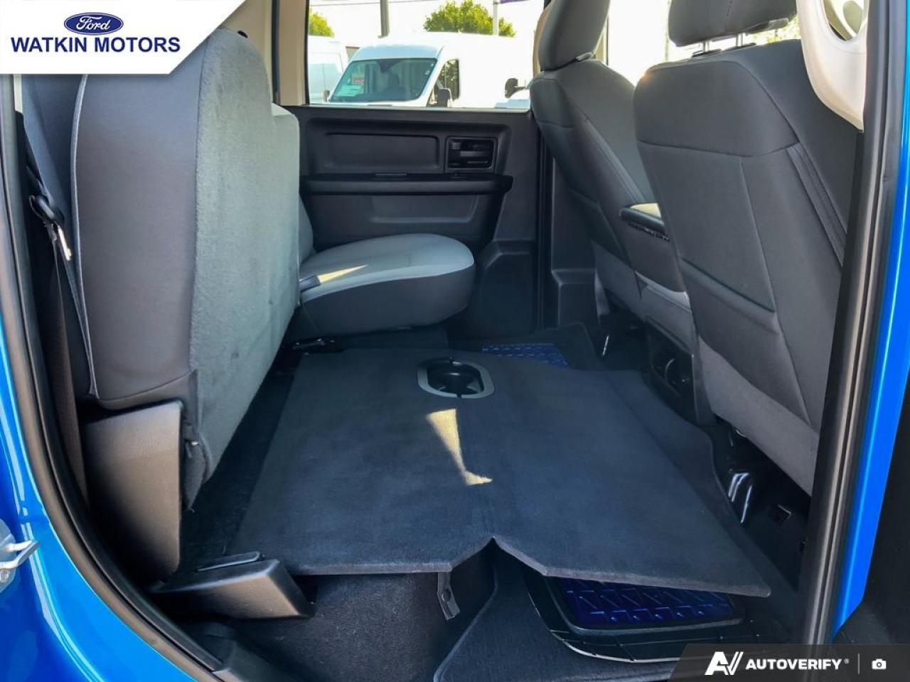 2021 RAM 1500 Classic EXPRESS CREW CAB 4X4 TRADESMAN Photo28