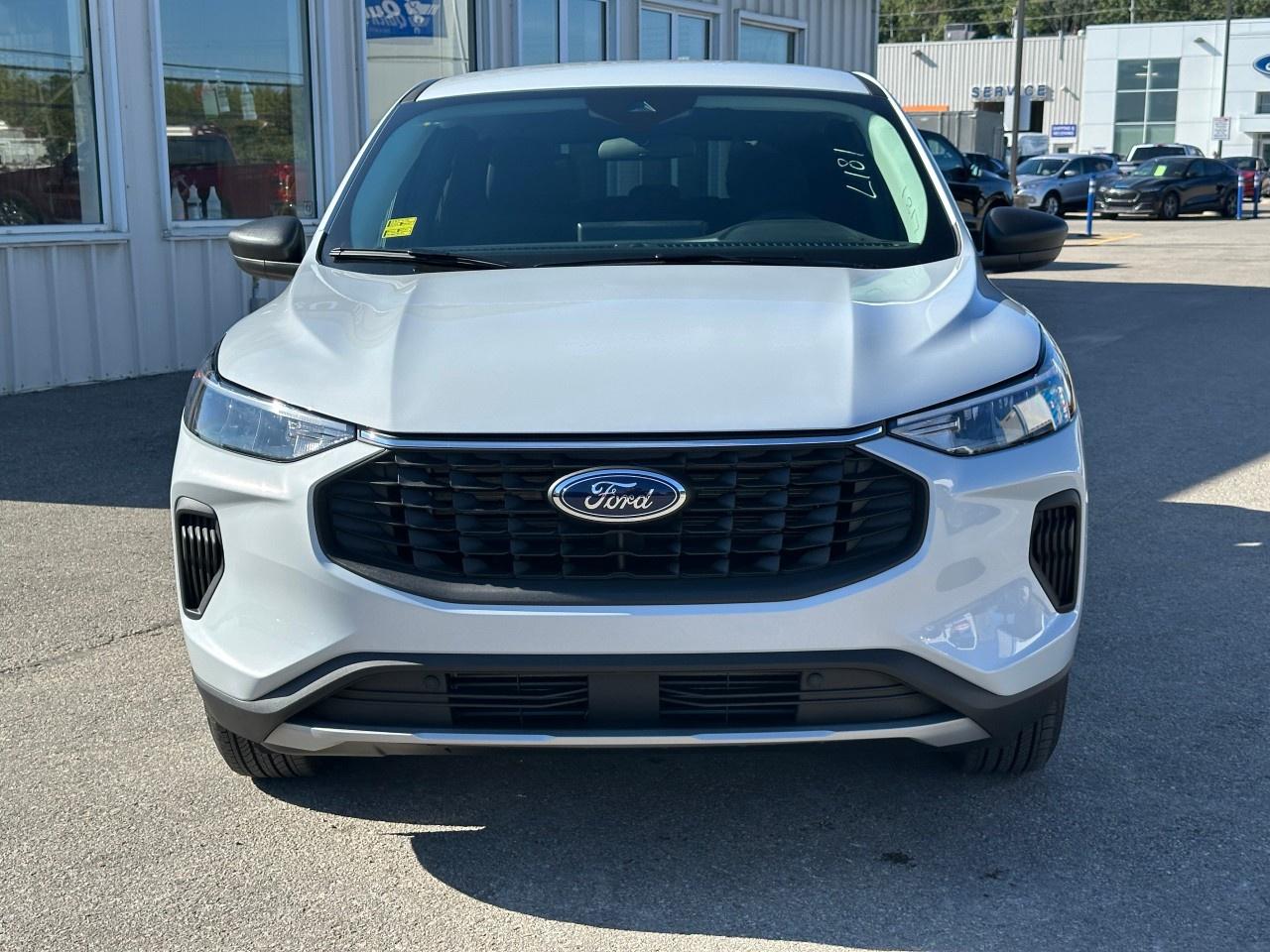 2025 Ford Escape Active AWD Photo2