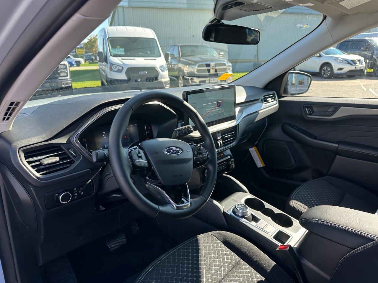 2025 Ford Escape Active AWD Photo