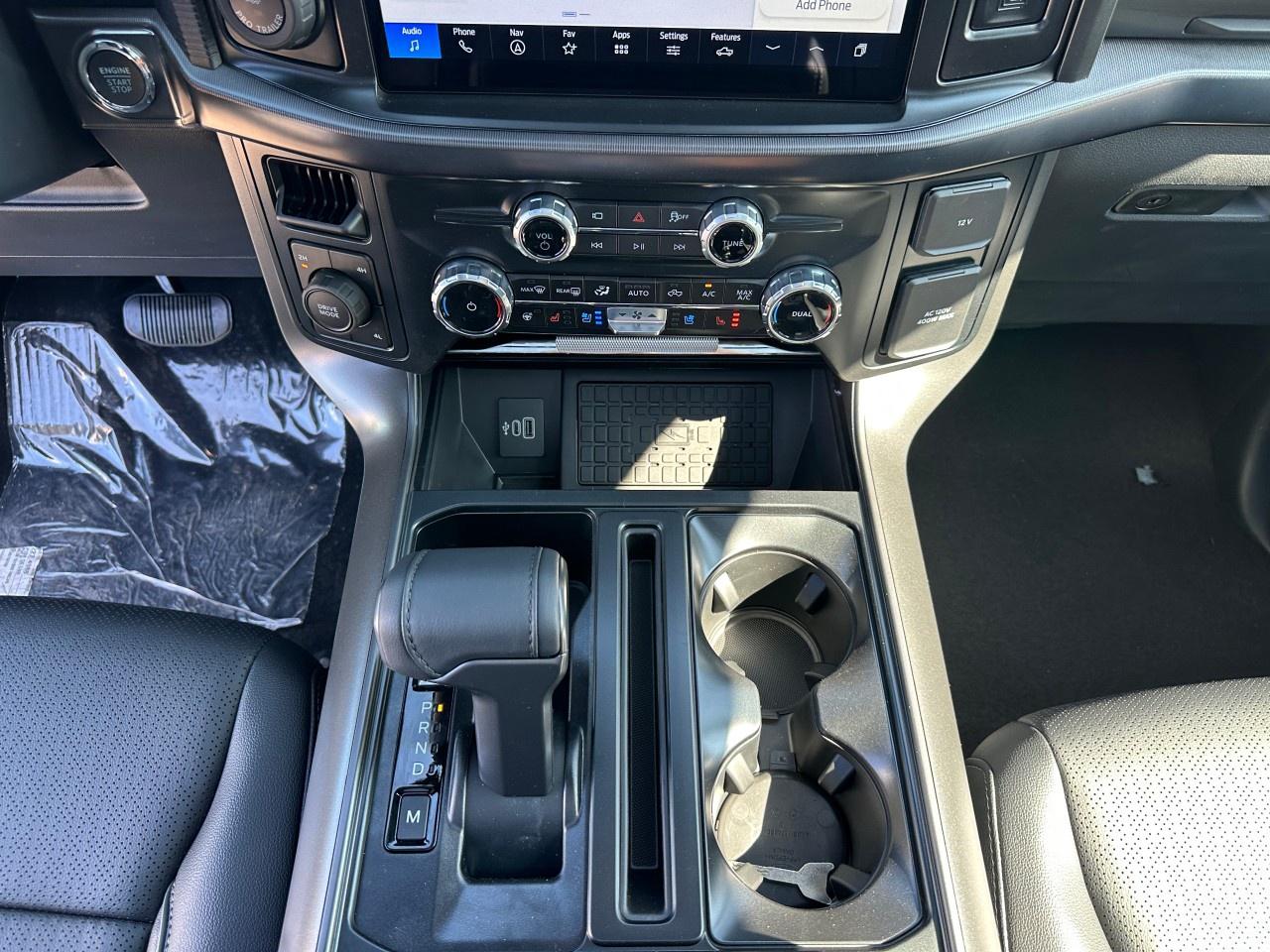 2025 Ford F-150 Lariat 4WD SuperCrew 5.5' Box Photo