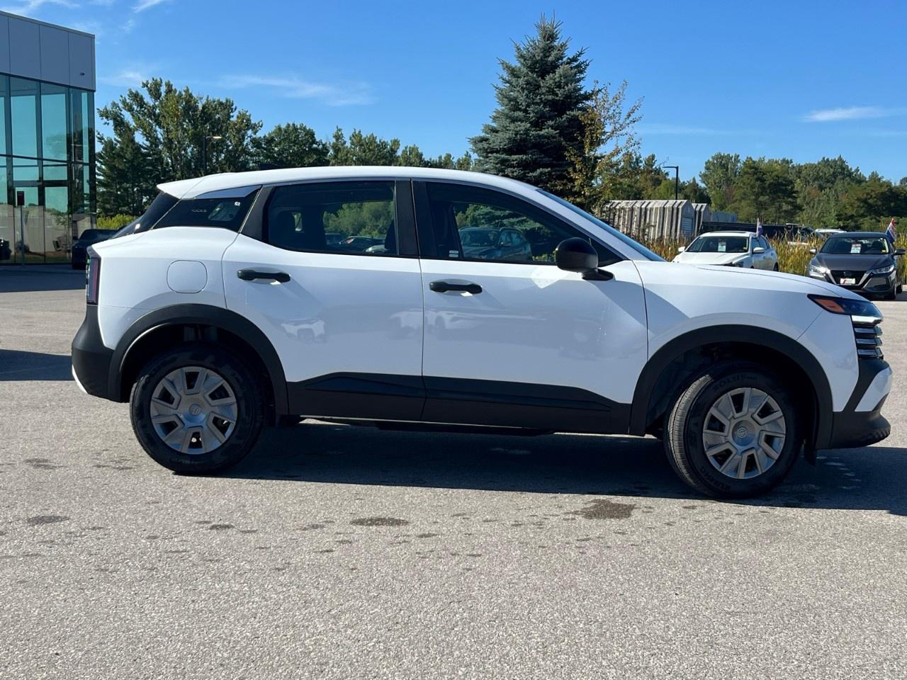 2026 Nissan Kicks S AWD Photo