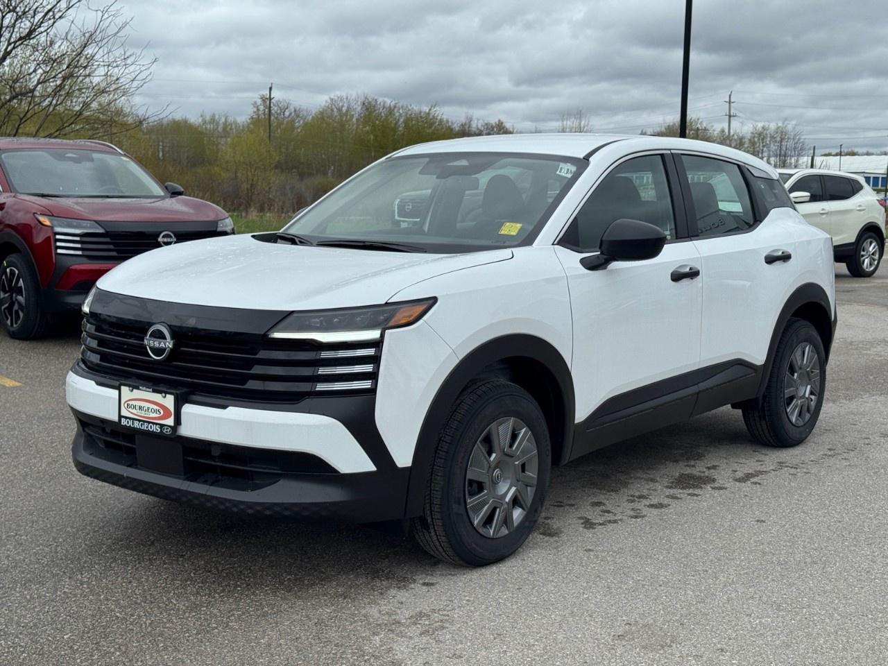 2026 Nissan Kicks S AWD Photo