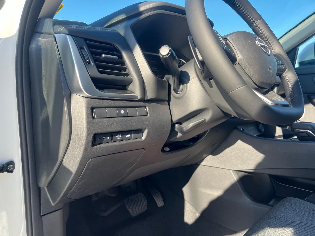 2026 Nissan Rogue AWD SV Moonroof Photo