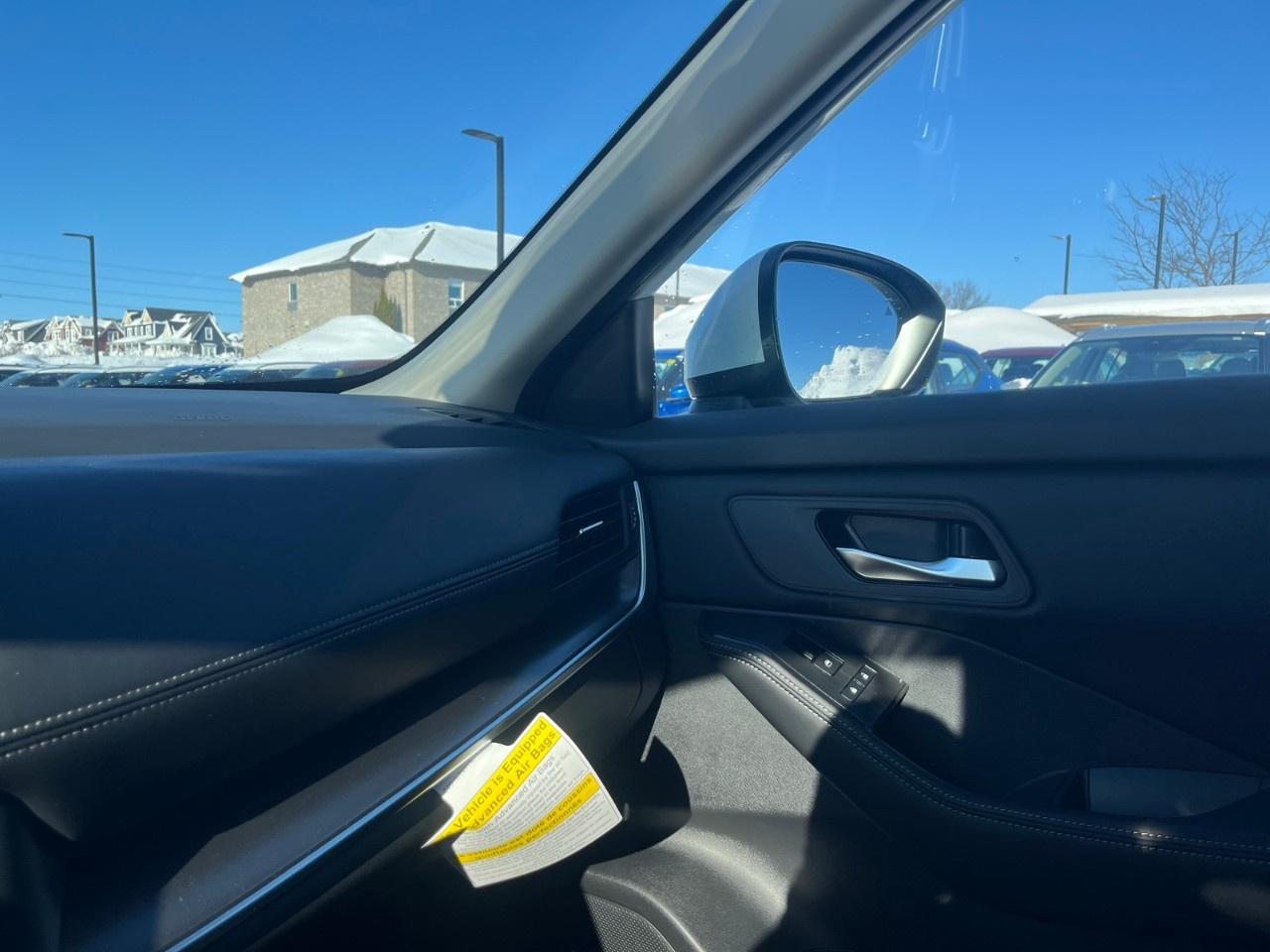 2026 Nissan Rogue AWD SV Moonroof Photo