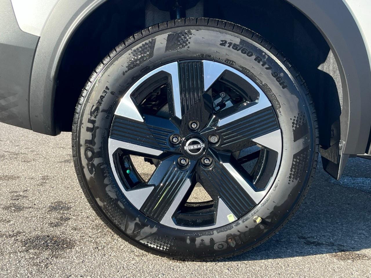 2026 Nissan Kicks SV AWD Photo