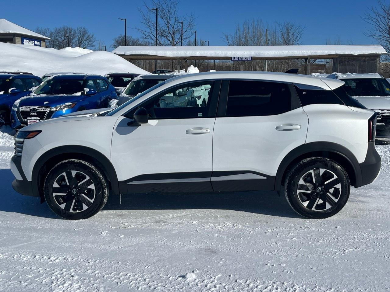 2026 Nissan Kicks SV AWD Photo