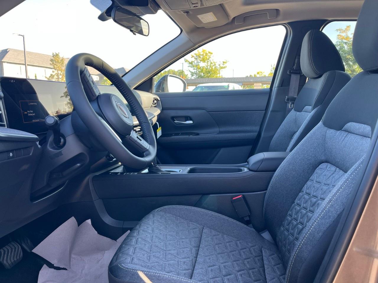 2026 Nissan Kicks SV AWD Photo